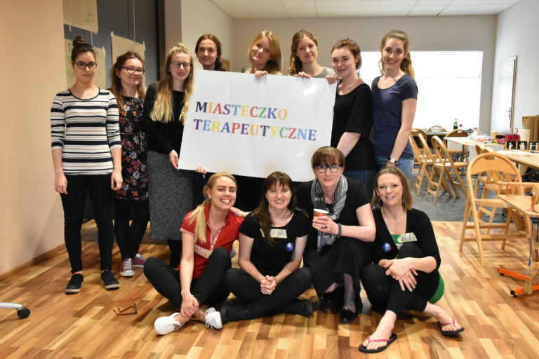 Miasteczko terapeutyczne na Poznańskim Festiwalu Nauki i Sztuki