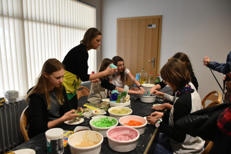 Miasteczko terapeutyczne na Poznańskim Festiwalu Nauki i Sztuki