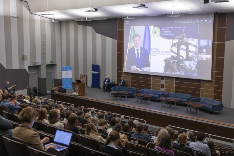 Międzynarodowa Konferencja Naukowo-Dydaktyczna „Pharmacy 4.0: Transforming Education for Innovative Competencies”