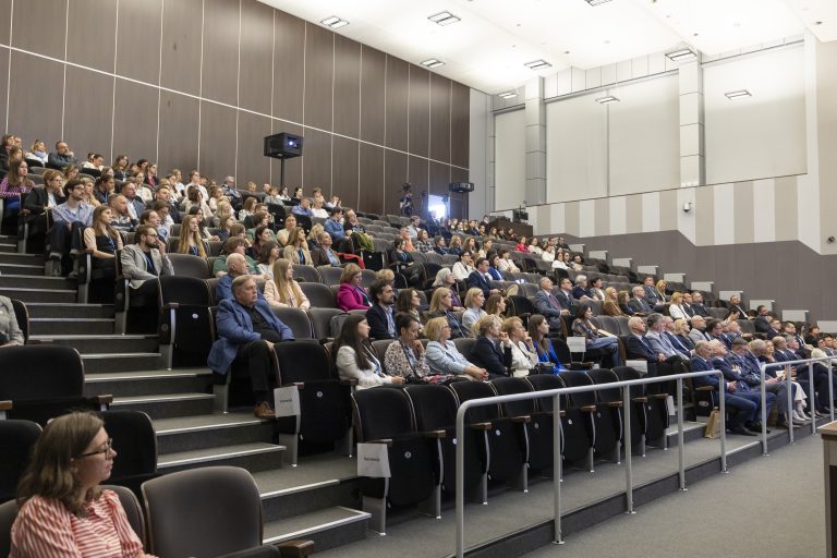 Międzynarodowa Konferencja Naukowo-Dydaktyczna „Pharmacy 4.0: Transforming Education for Innovative Competencies”