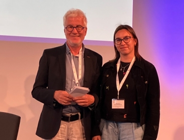 Nagroda dla dr n. med. Magdaleny Banaszak-Ziemskiej podczas I-DSD Symposium